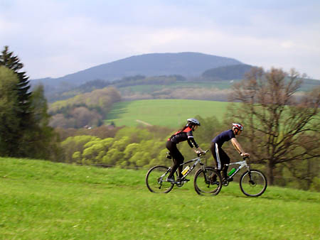 Fahrrad, Rennrad, Trekkingrad und Mountainbike